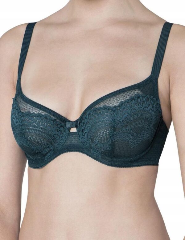 Triumph "Beauty-Full Darling W02" rinnahoidja
