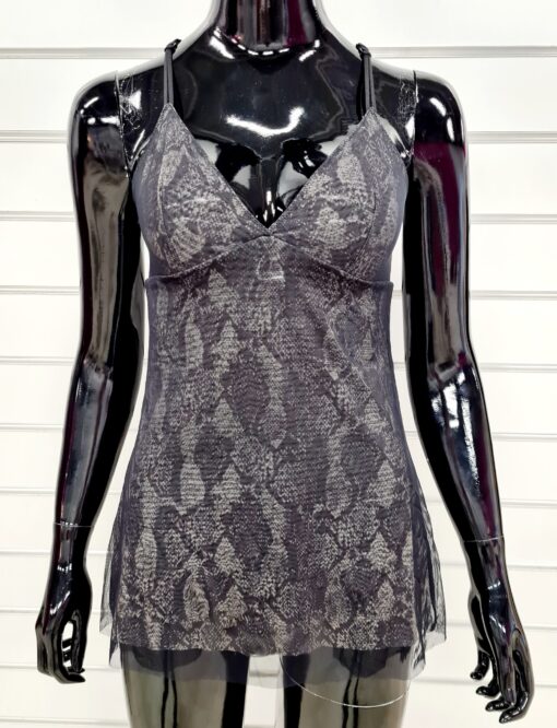 Guess top