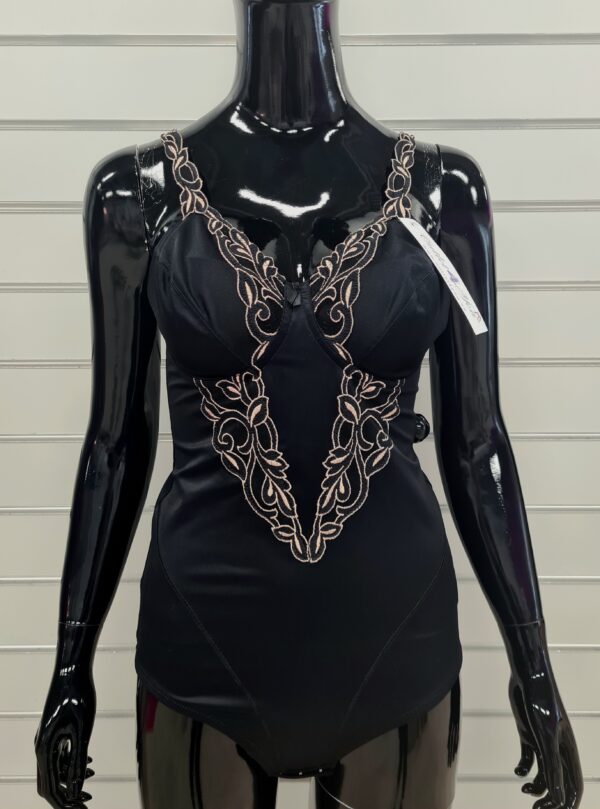 Felina body